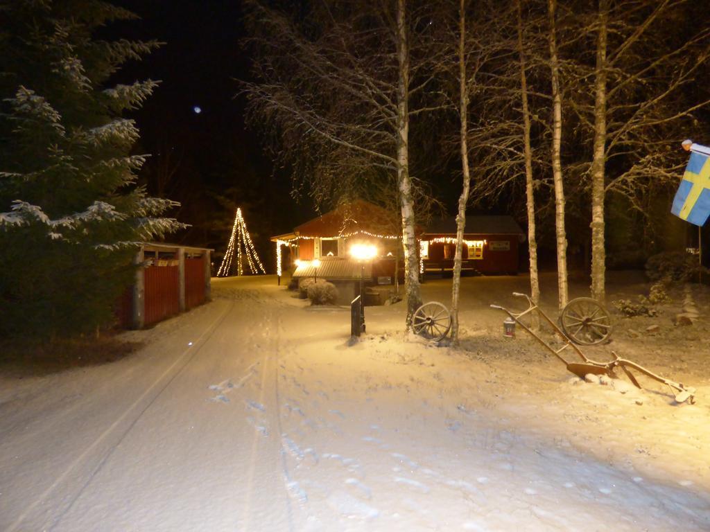 Nya Skogsgarden Hostel Mårbacken 외부 사진