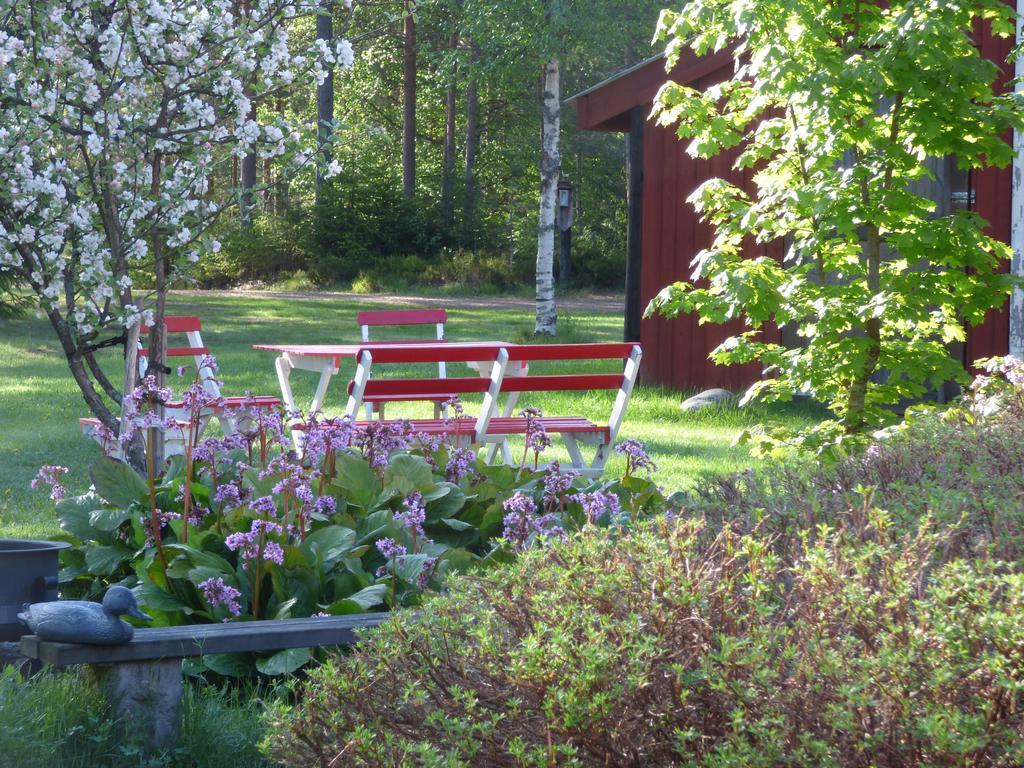Nya Skogsgarden Hostel Mårbacken 외부 사진